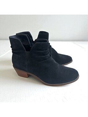 COLE HAAN Black Suede Ankle Booties Boots Size 6.5